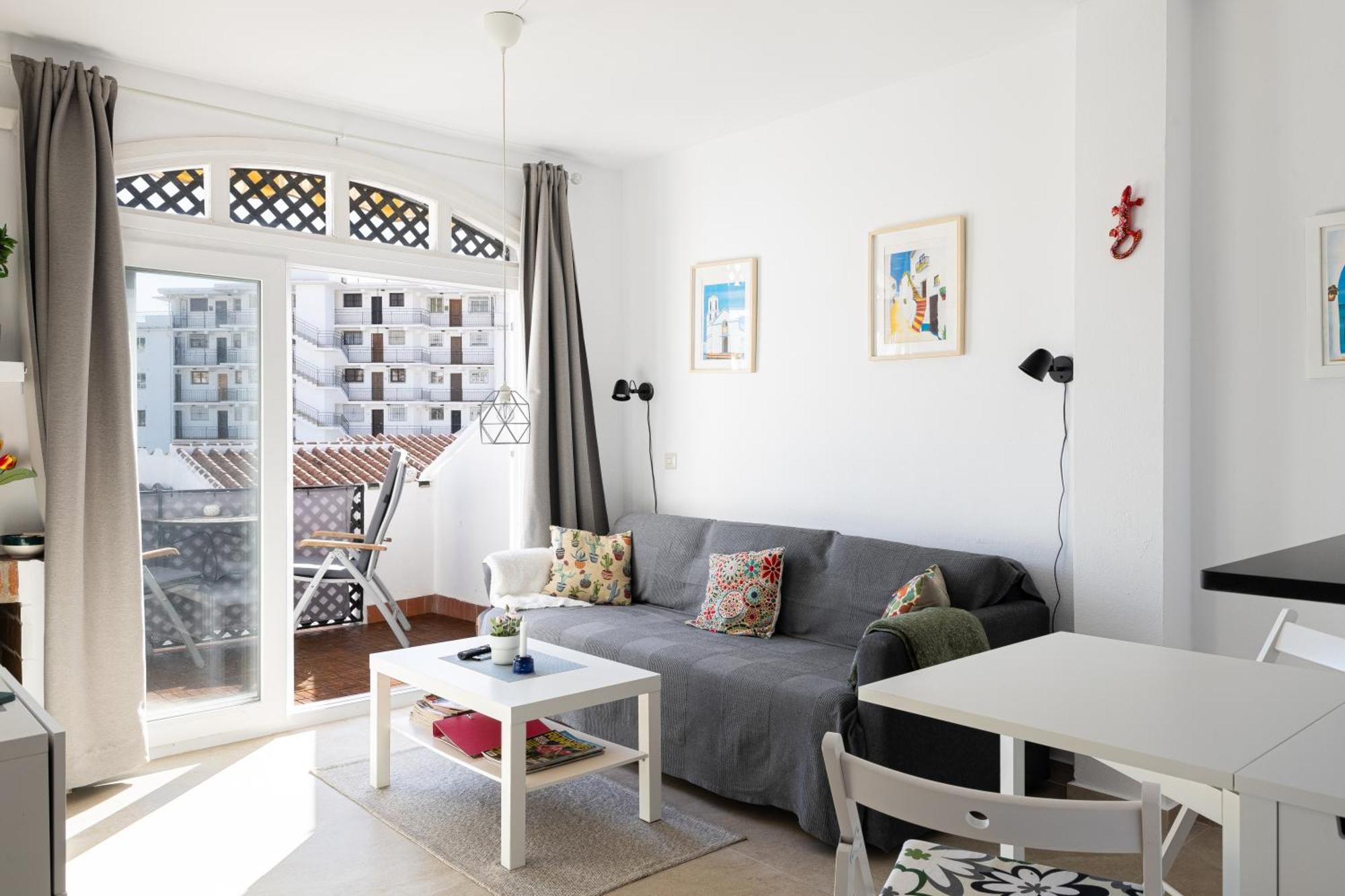 Cosy Apartment In Verano Azul Nerja Exteriör bild