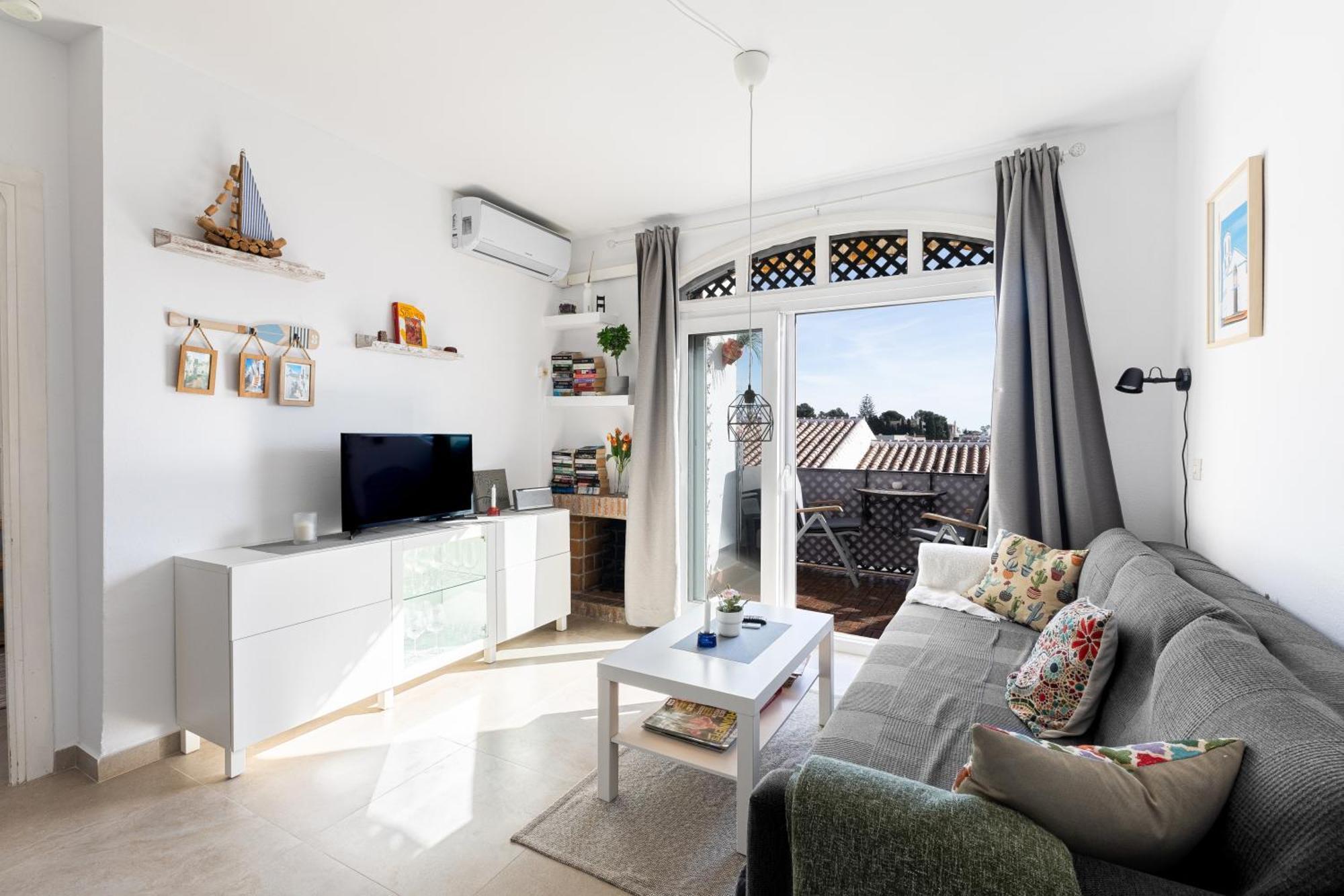 Cosy Apartment In Verano Azul Nerja Exteriör bild
