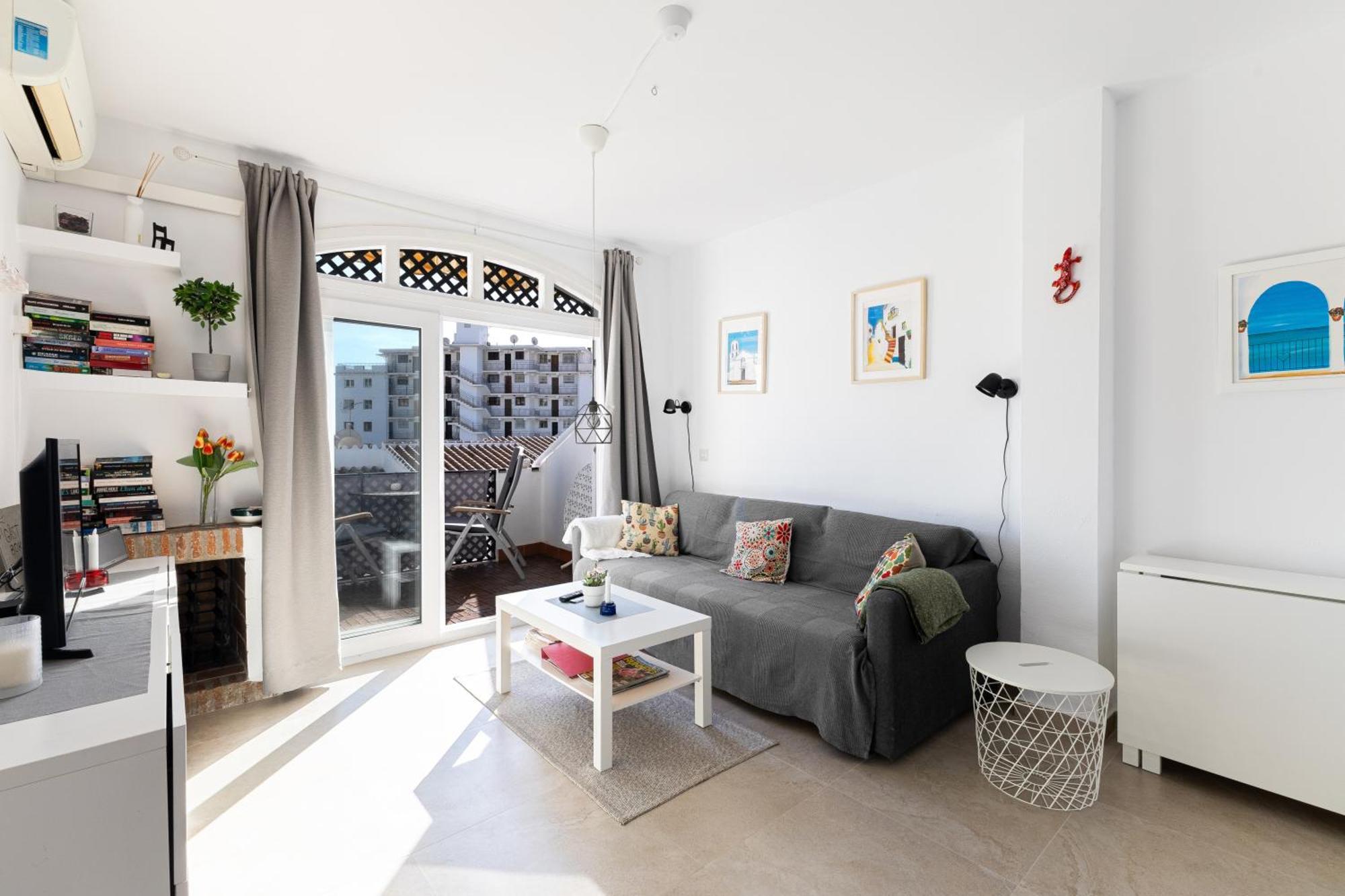 Cosy Apartment In Verano Azul Nerja Exteriör bild